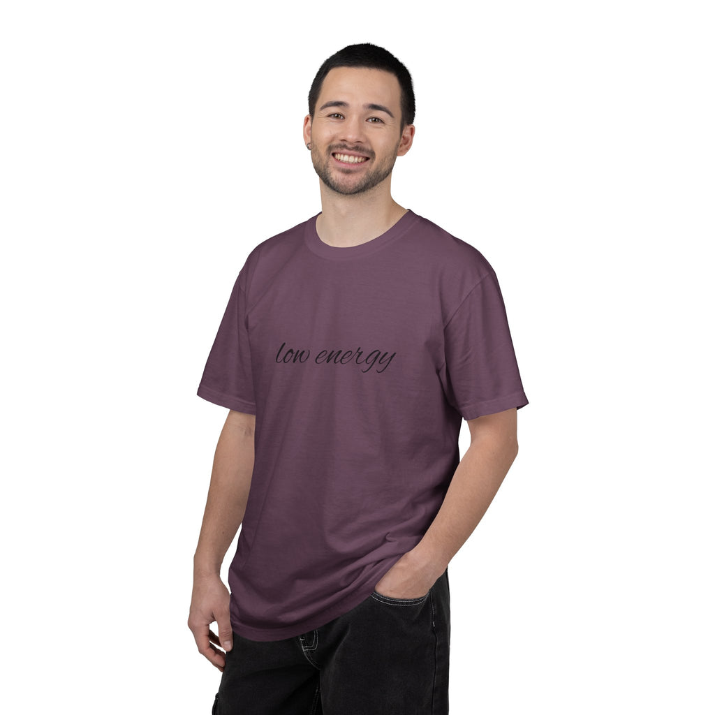 Low energy T-Shirt — Minimal Script Graphic Tee 